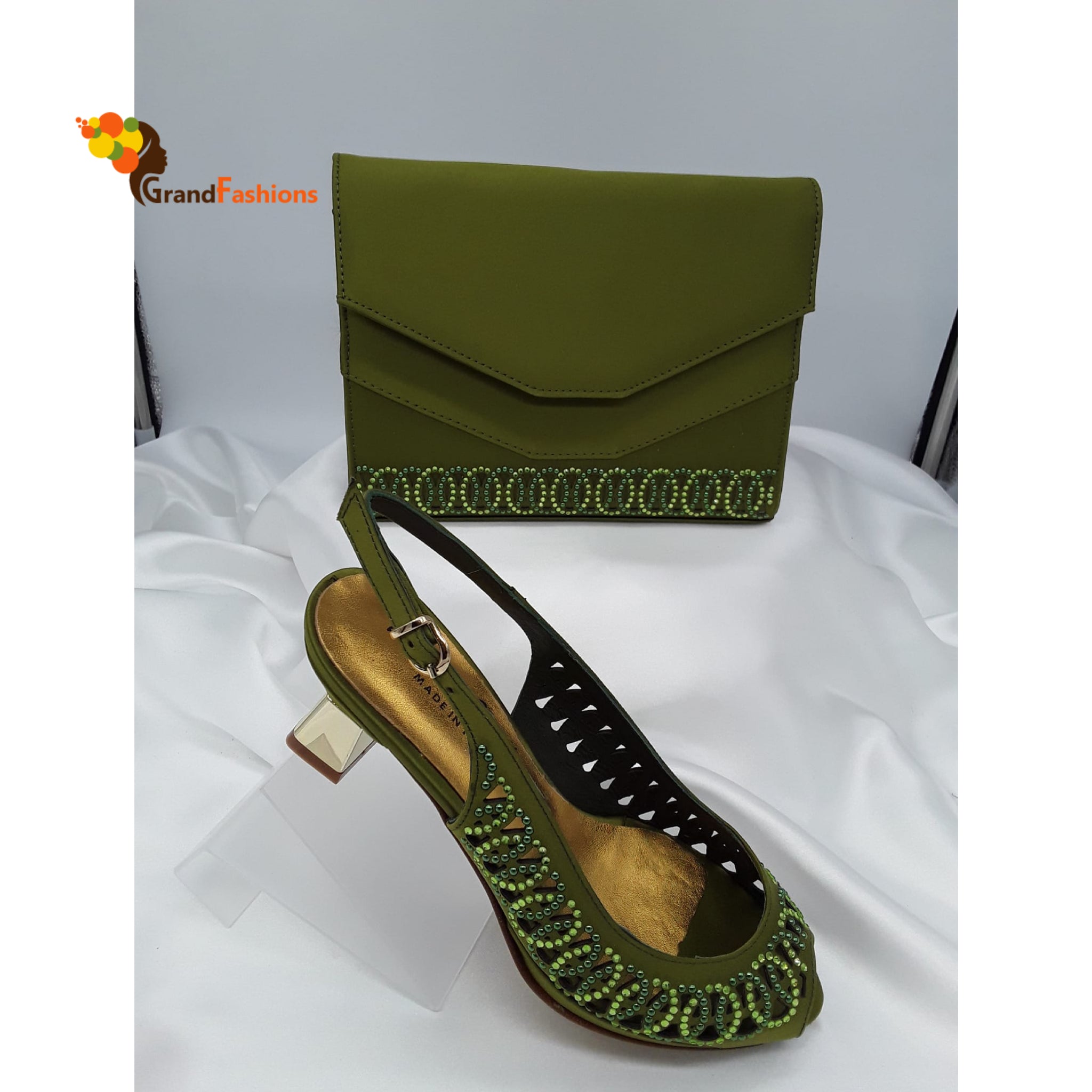 Queen Zahra Women's Perforated Shoe & Bag Set