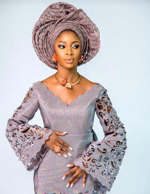 Queen Alake Asooke Set in Silver/Grey - with Medium Traditional Holes