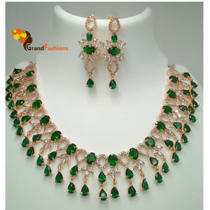 Queen Tiffany Premium Luxury Necklace Set with Gemstones