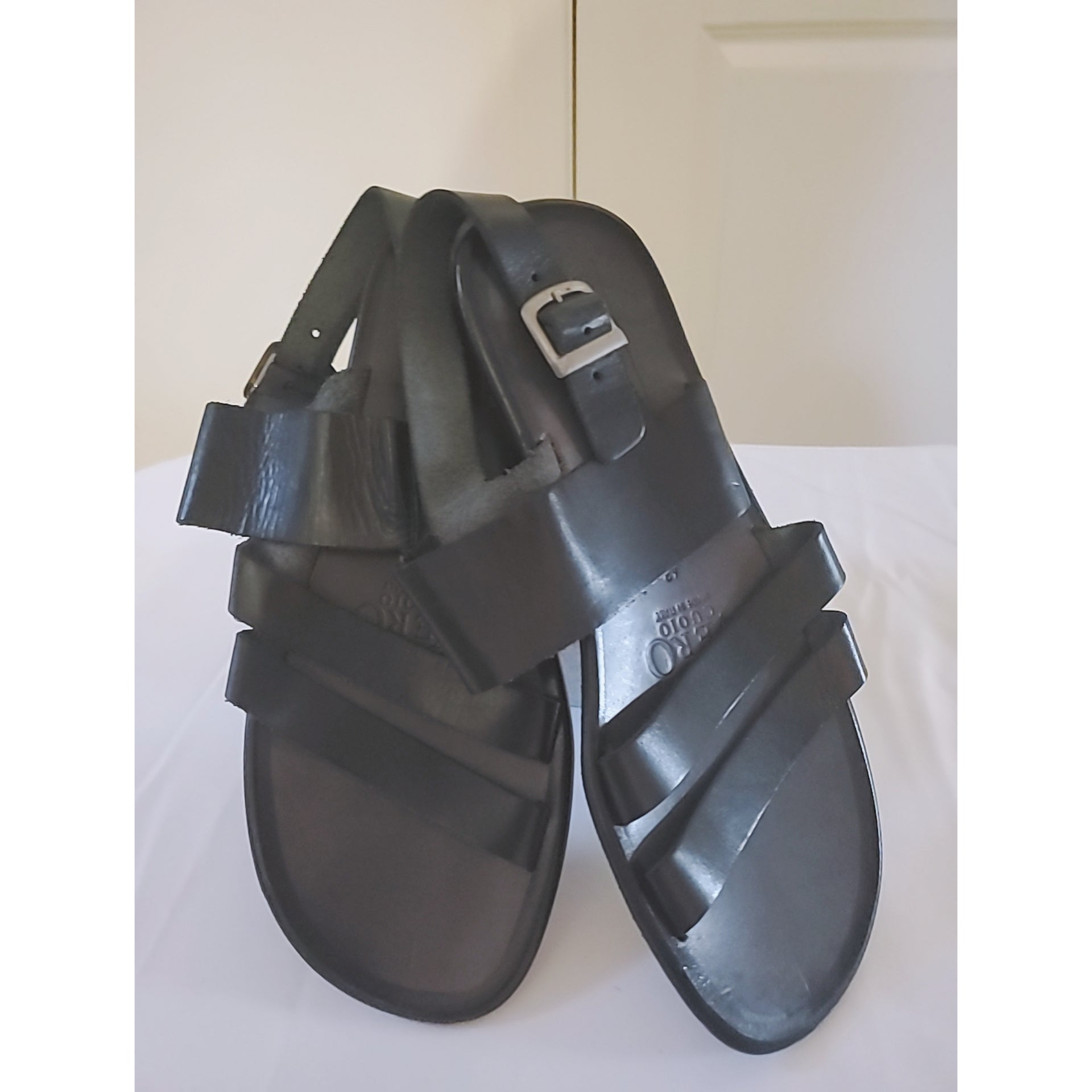 King Omai Mens Italian Leather Sandal