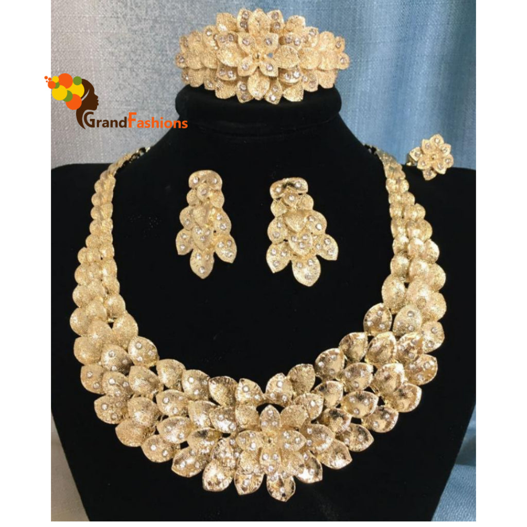 Queen Seyi Crystal Gold Necklace Set