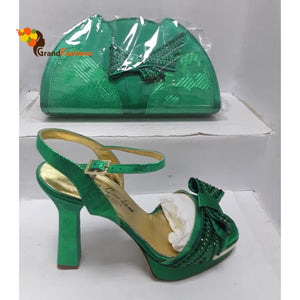 Queen Envy Italian Shoe with matching Purse Set.